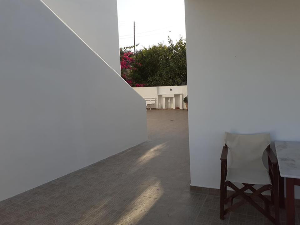 Matilda Milos - Cycladic Living Appartement Triovasálos Buitenkant foto