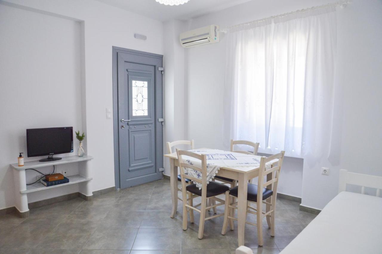 Matilda Milos - Cycladic Living Appartement Triovasálos Buitenkant foto