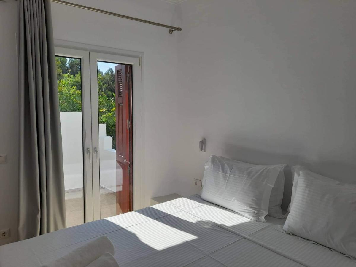 Matilda Milos - Cycladic Living Appartement Triovasálos Buitenkant foto
