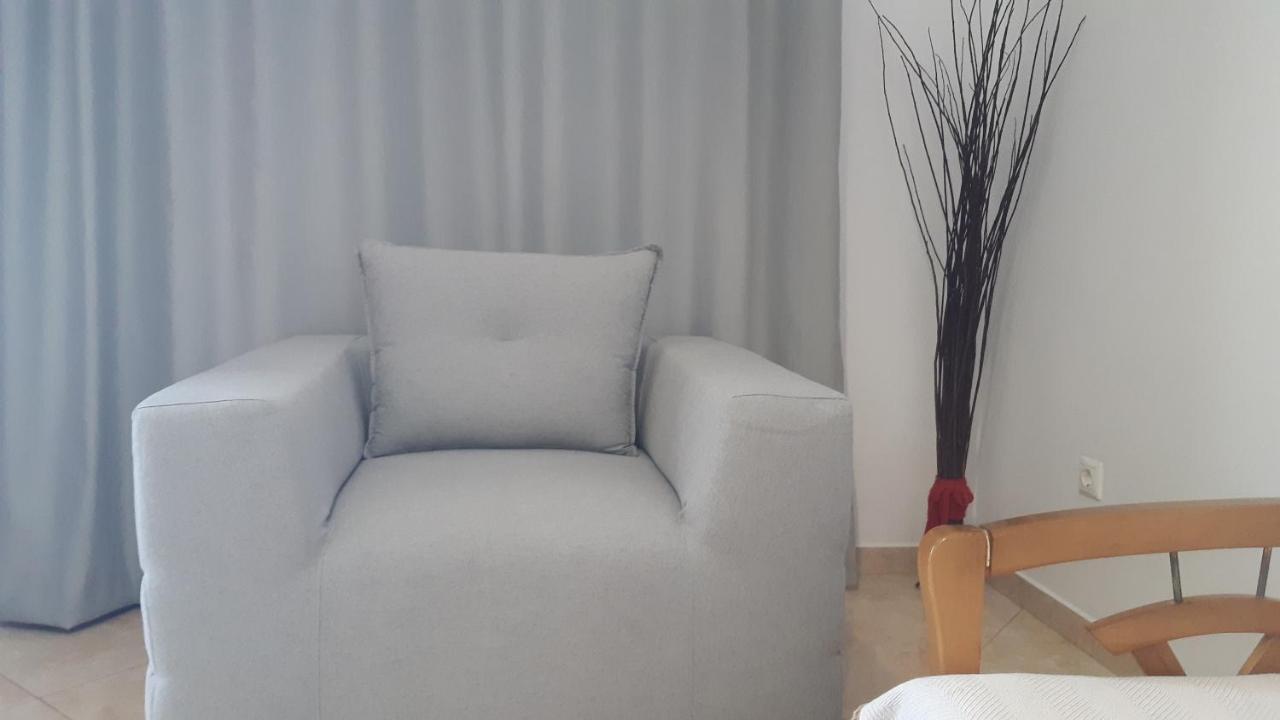 Matilda Milos - Cycladic Living Appartement Triovasálos Buitenkant foto