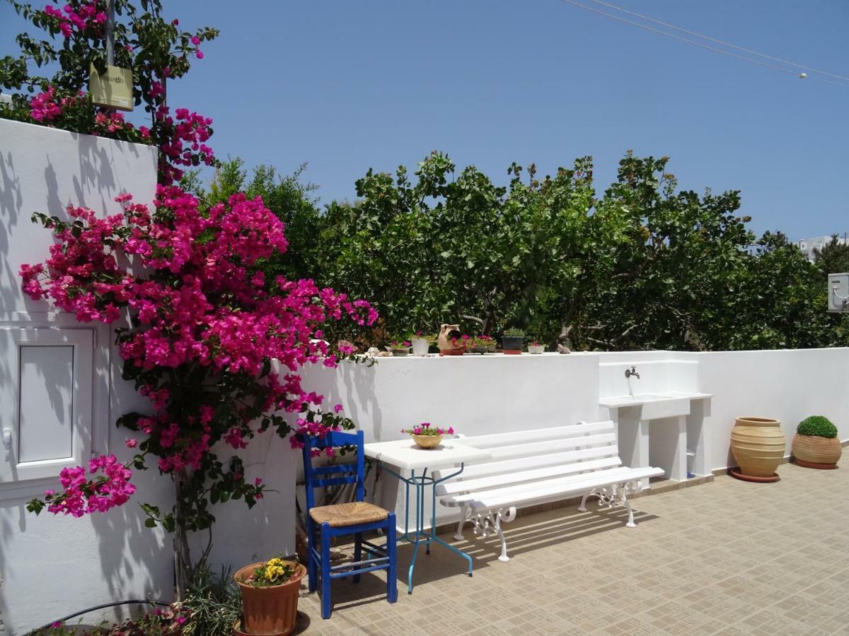 Matilda Milos - Cycladic Living Appartement Triovasálos Buitenkant foto