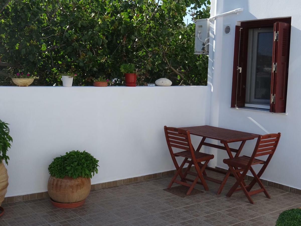 Matilda Milos - Cycladic Living Appartement Triovasálos Buitenkant foto